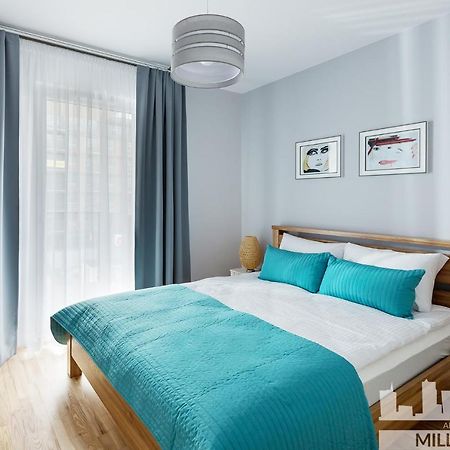 Millennium Manufaktura Blue Apartment Warsawa Bagian luar foto