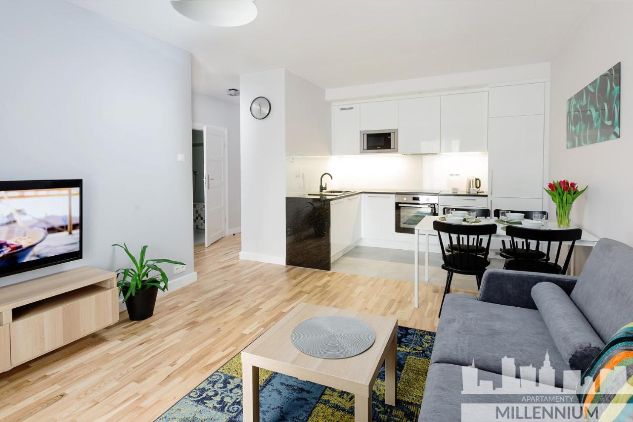 Millennium Manufaktura Blue Apartment Warsawa Bagian luar foto